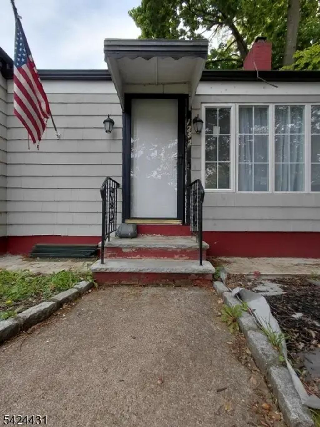 1202 E 7th St, Plainfield City