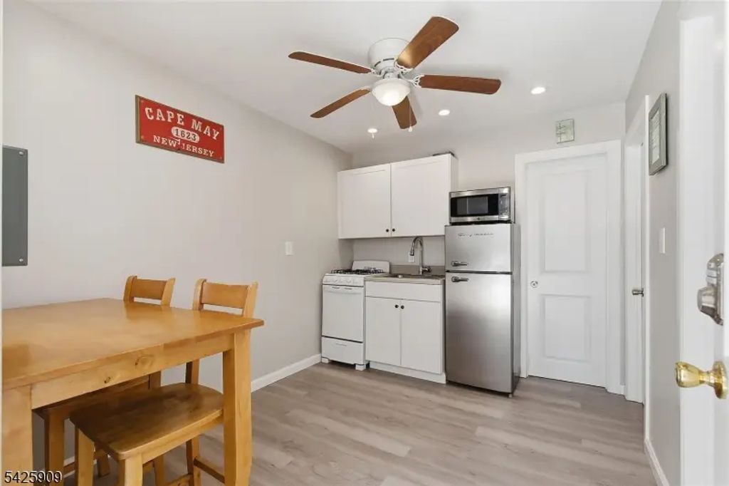 206 16th Ave, Belmar Boro