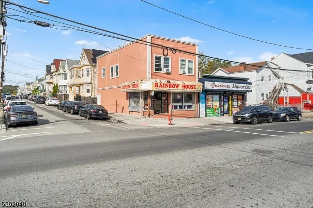 465 Union Ave, Paterson City