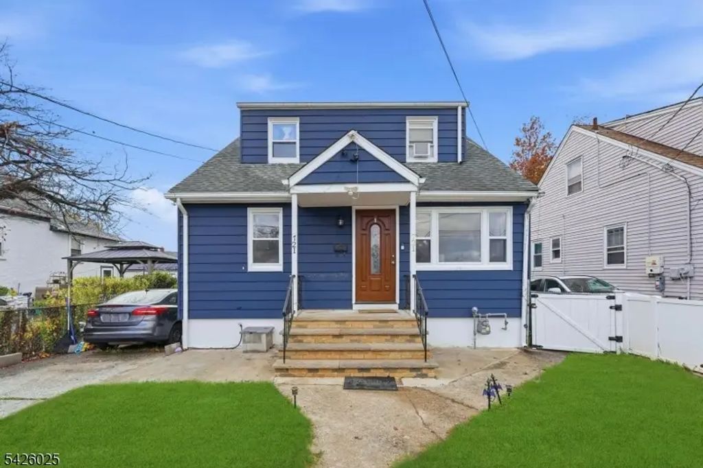 721 E Curtis St, Linden City