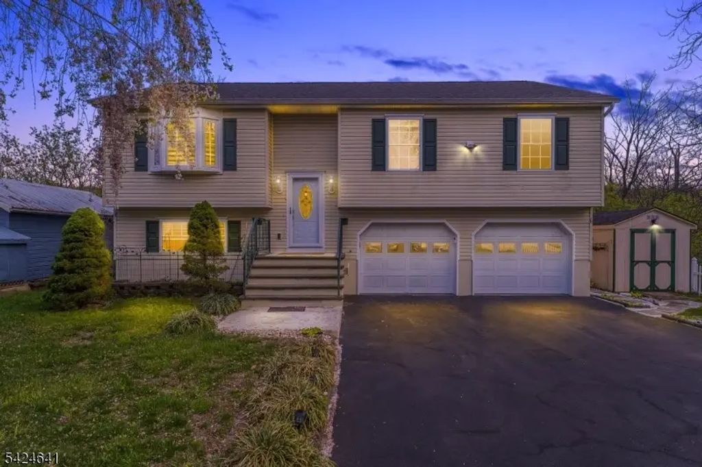 21 Marble St, Washington Boro