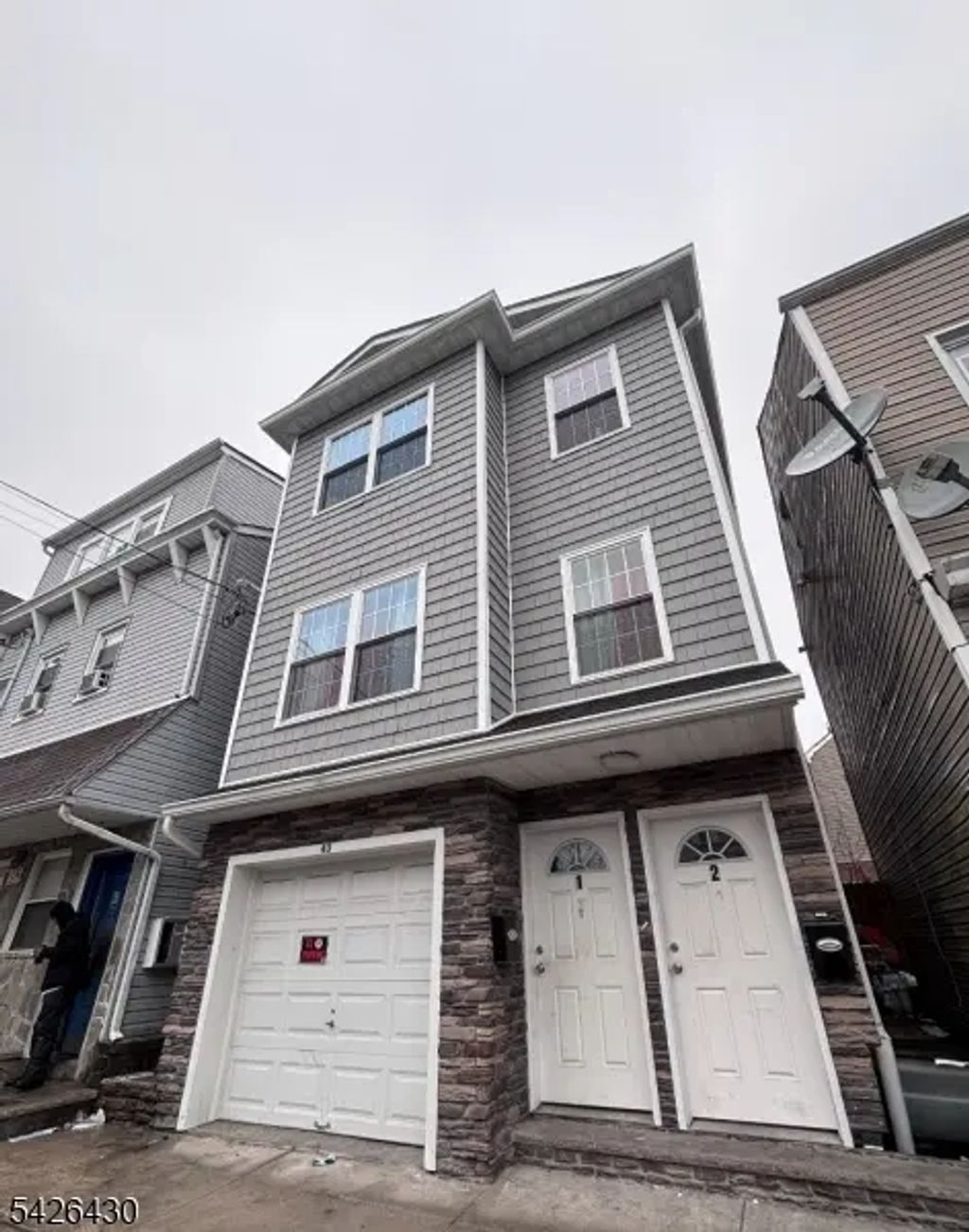 43 Cedar St, Paterson City