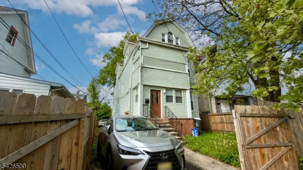 38 Eckert Ave, Newark City