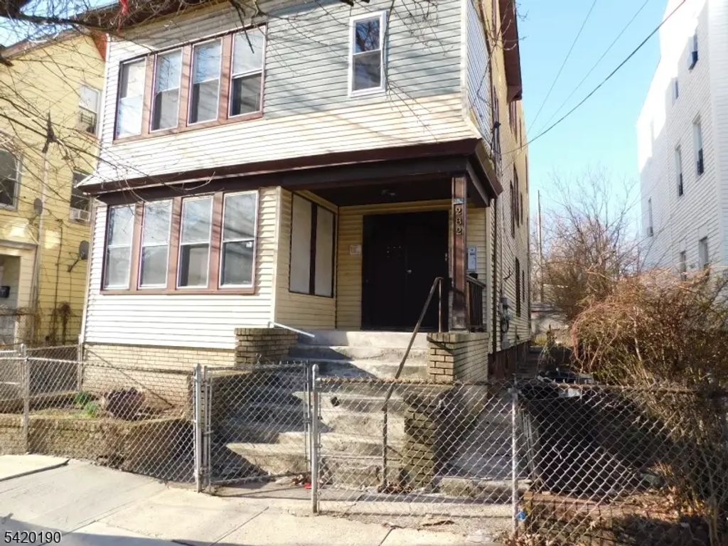 282 Renner Ave, Newark City