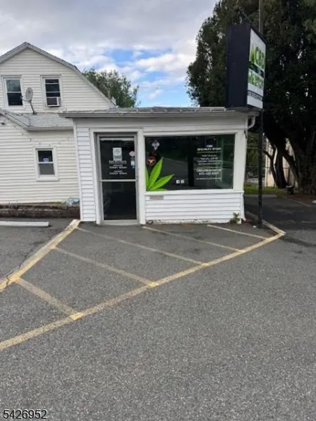 347 E Main St, Rockaway Boro