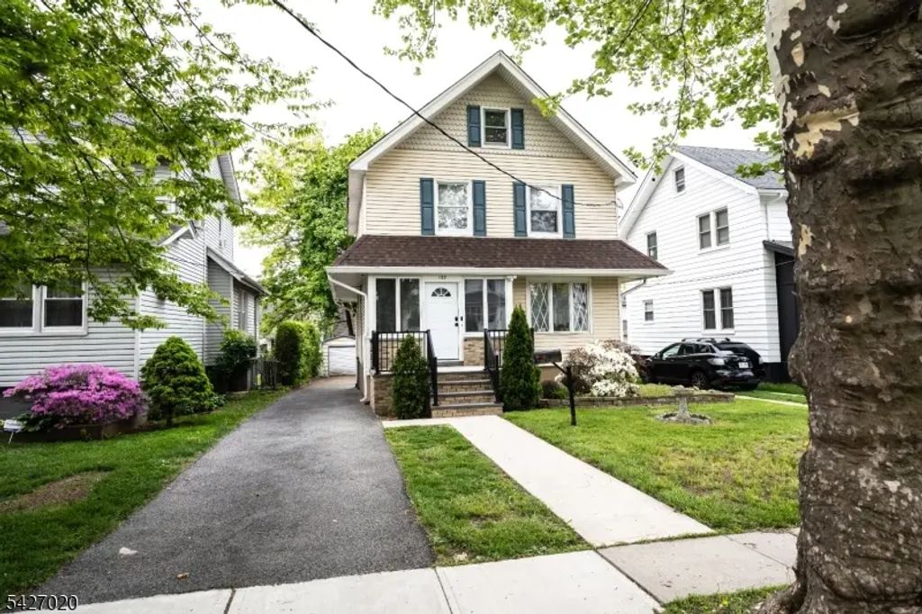 132 Linwood Ave, Bogota Boro