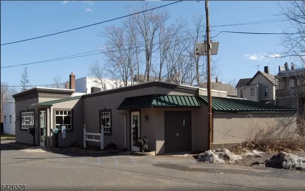 23 Park Ave, Somerville Boro