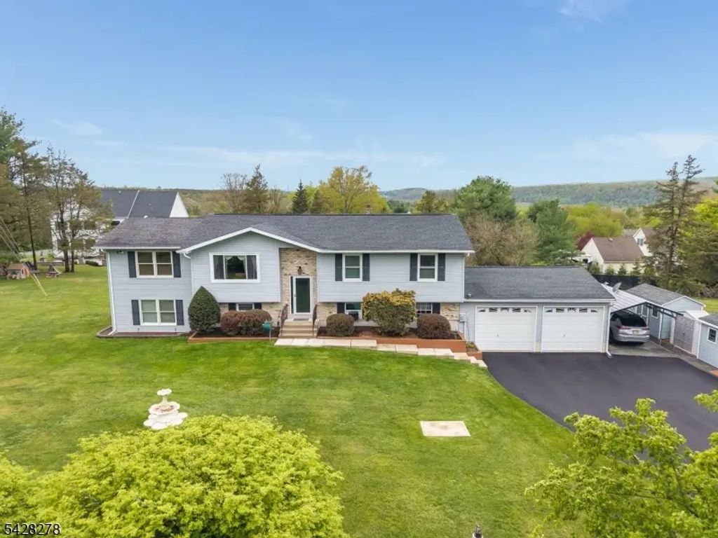 10 Chestnut Ave, Frenchtown Boro
