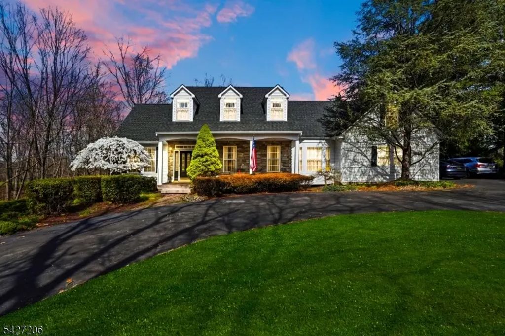 140 Bunker Hill Rd, Franklin Twp.