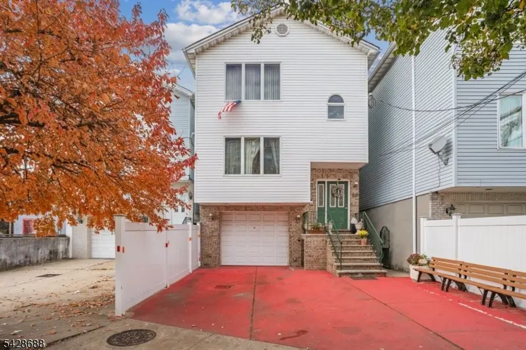 59 Polk St, Newark City