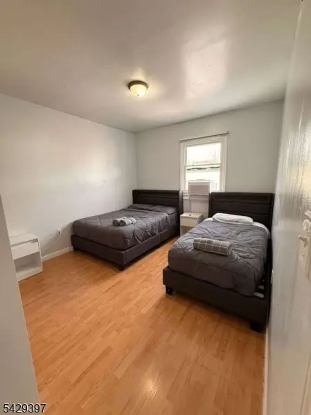 168 Grove St, Passaic City