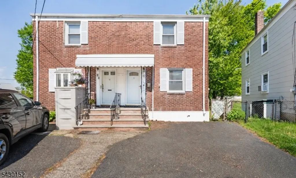26 Park Ter, Cranford Twp.