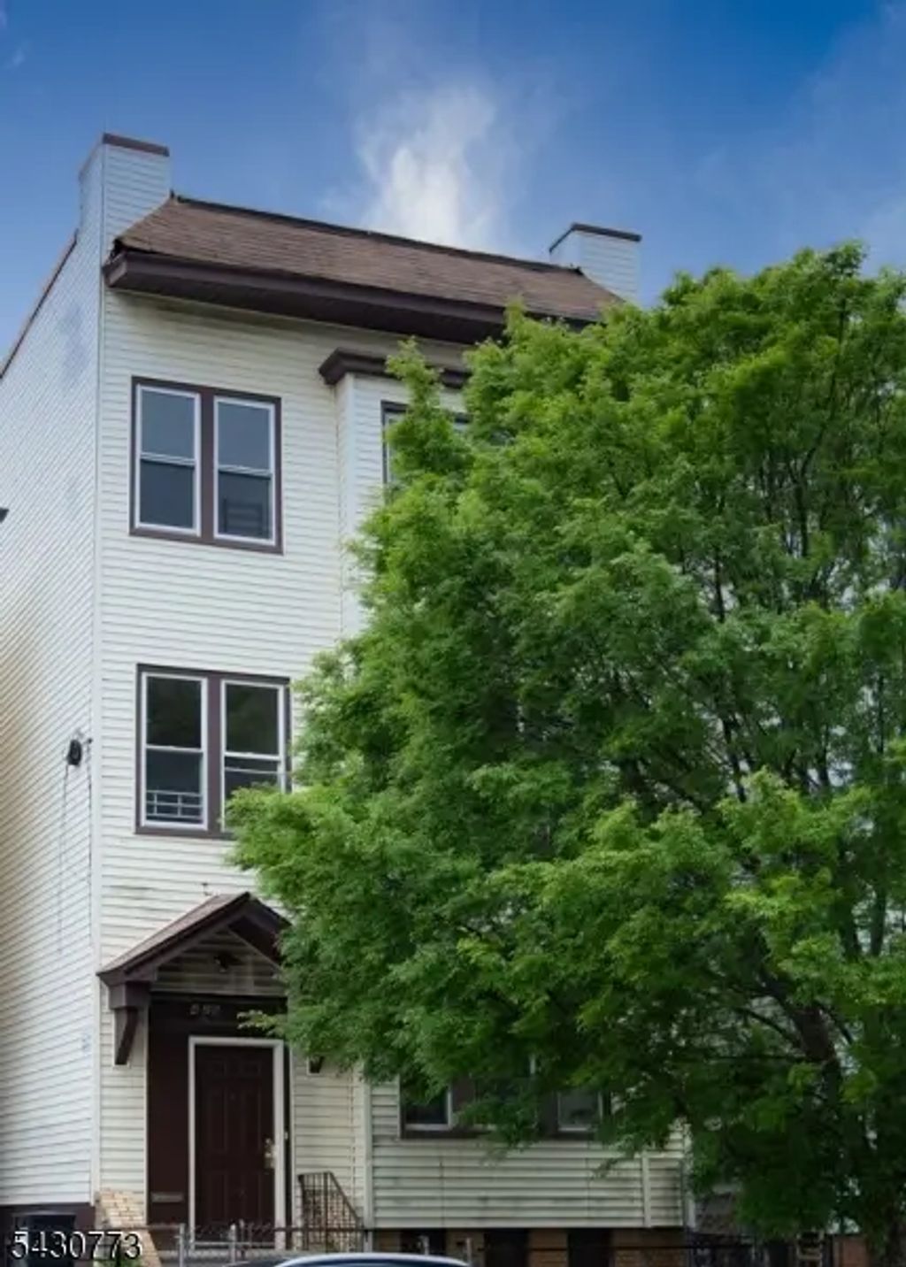 428 Avon Ave, Newark City