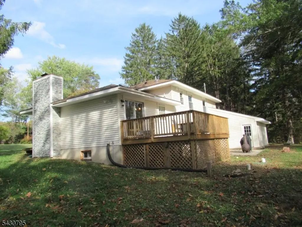 192 Bryans Rd, Washington Twp.