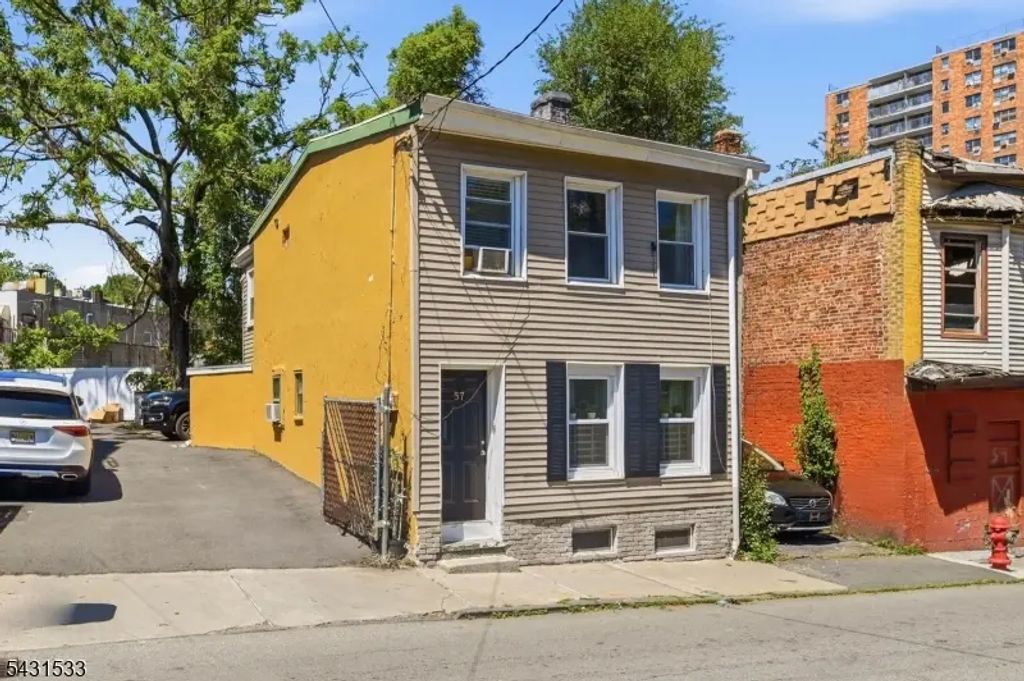 57 Ryle Ave, Paterson City