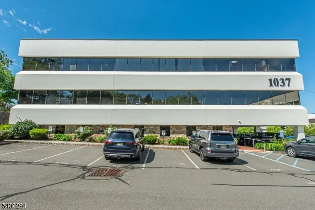 1037 Rte46c205, Clifton City