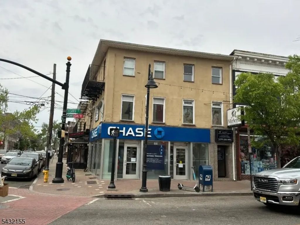 151 Ferry St, Newark City