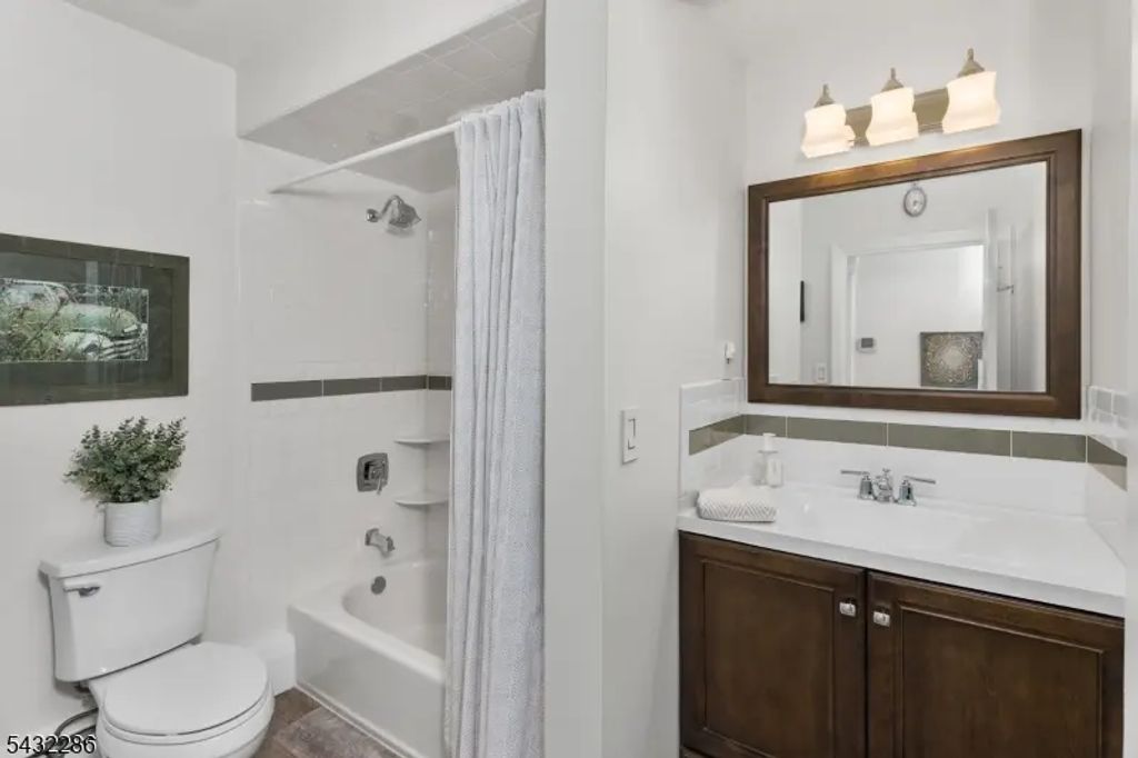 173 N Main St, Milltown Boro