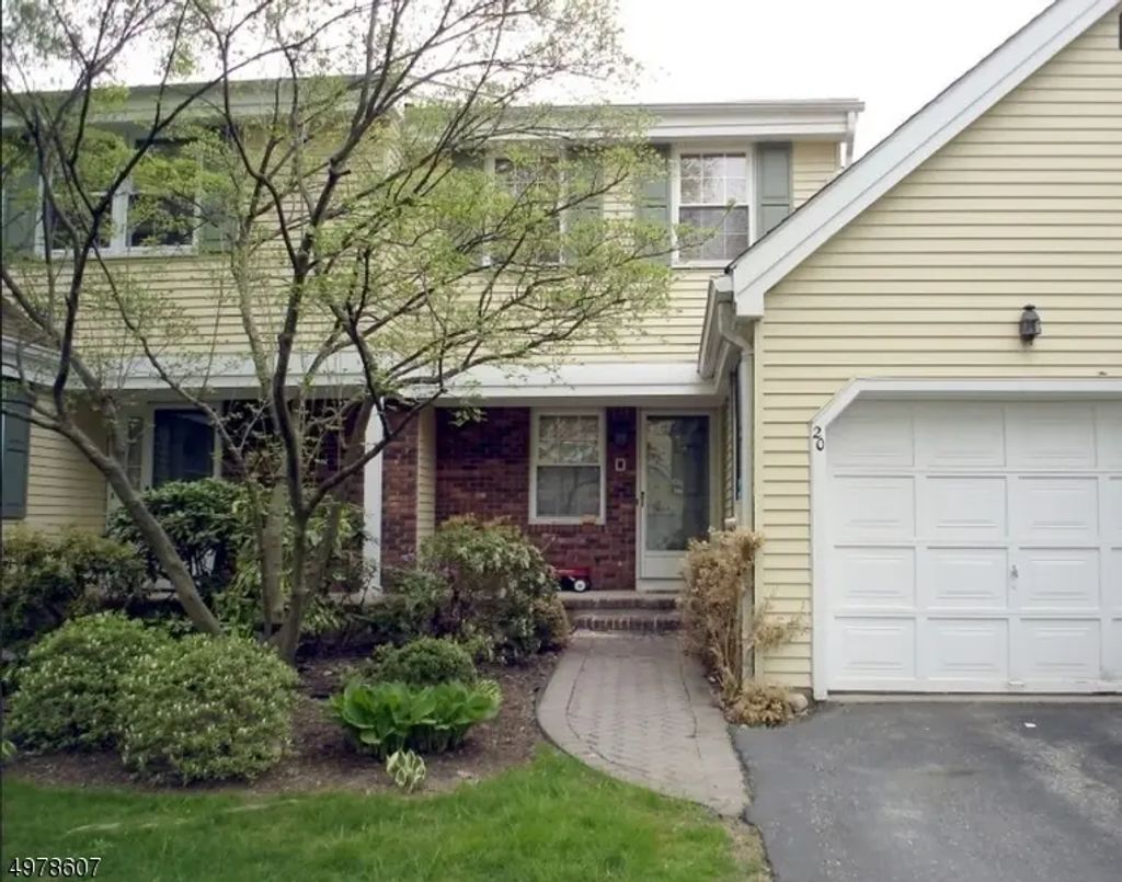 20 Independence Way, Morris Twp.