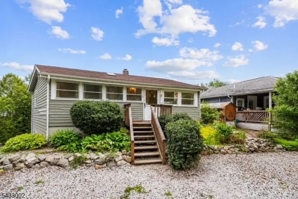 5327 Berkshire Valley Rd, Jefferson Twp.