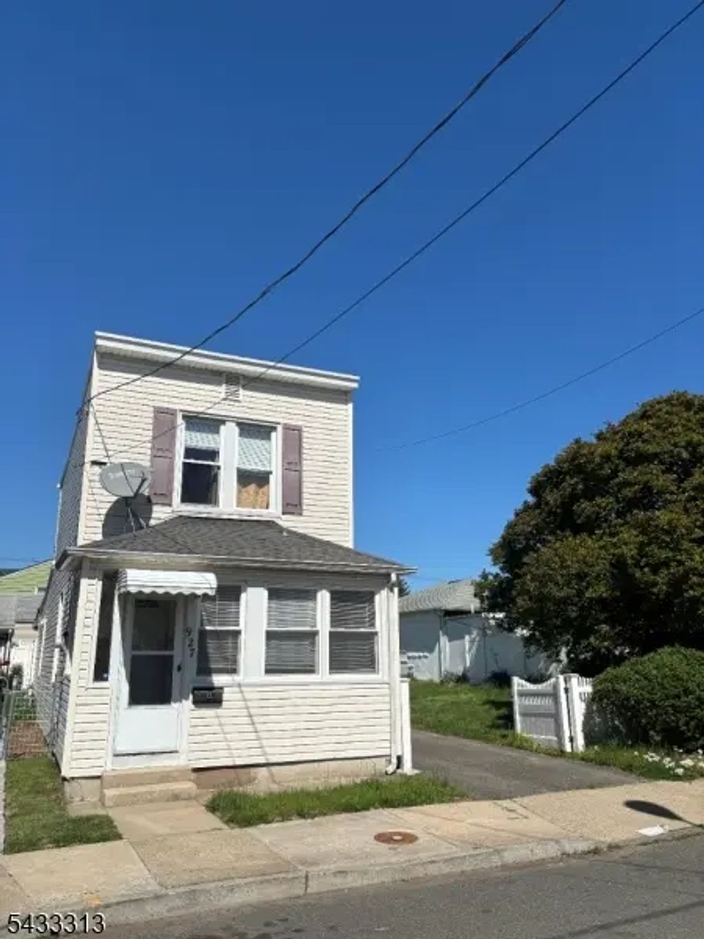 927 Meacham Ave, Linden City
