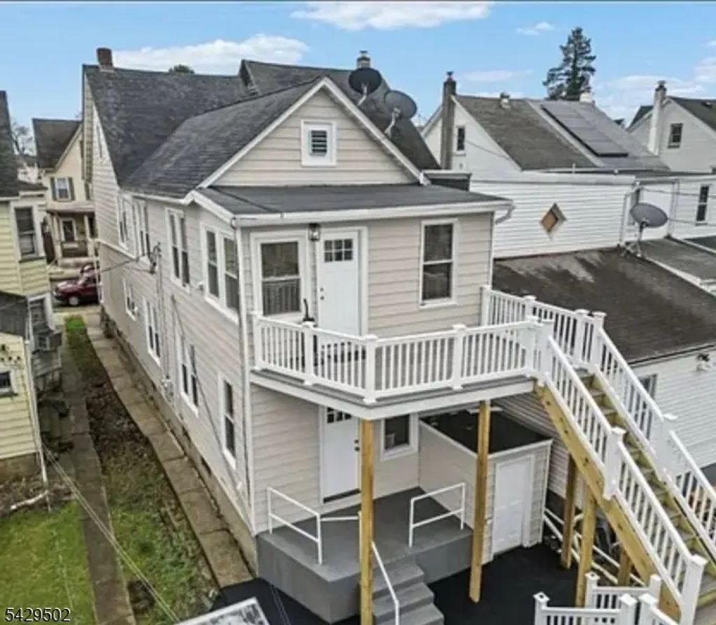 31 Glen Ave, Phillipsburg Town