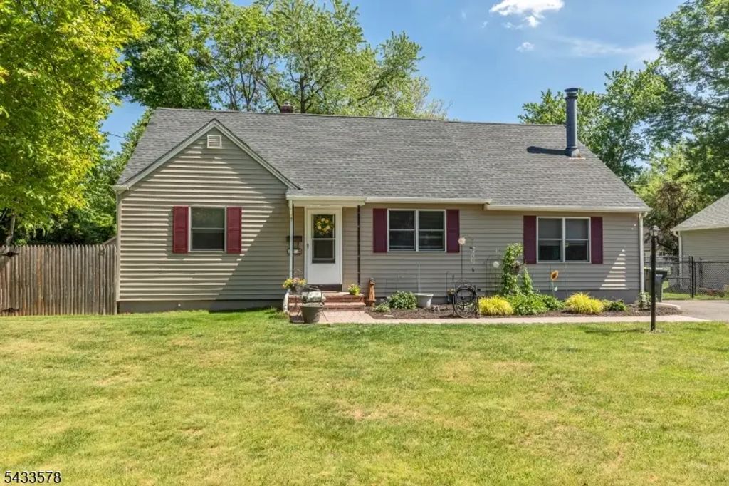 1 Edgar Ave, Green Brook Twp.