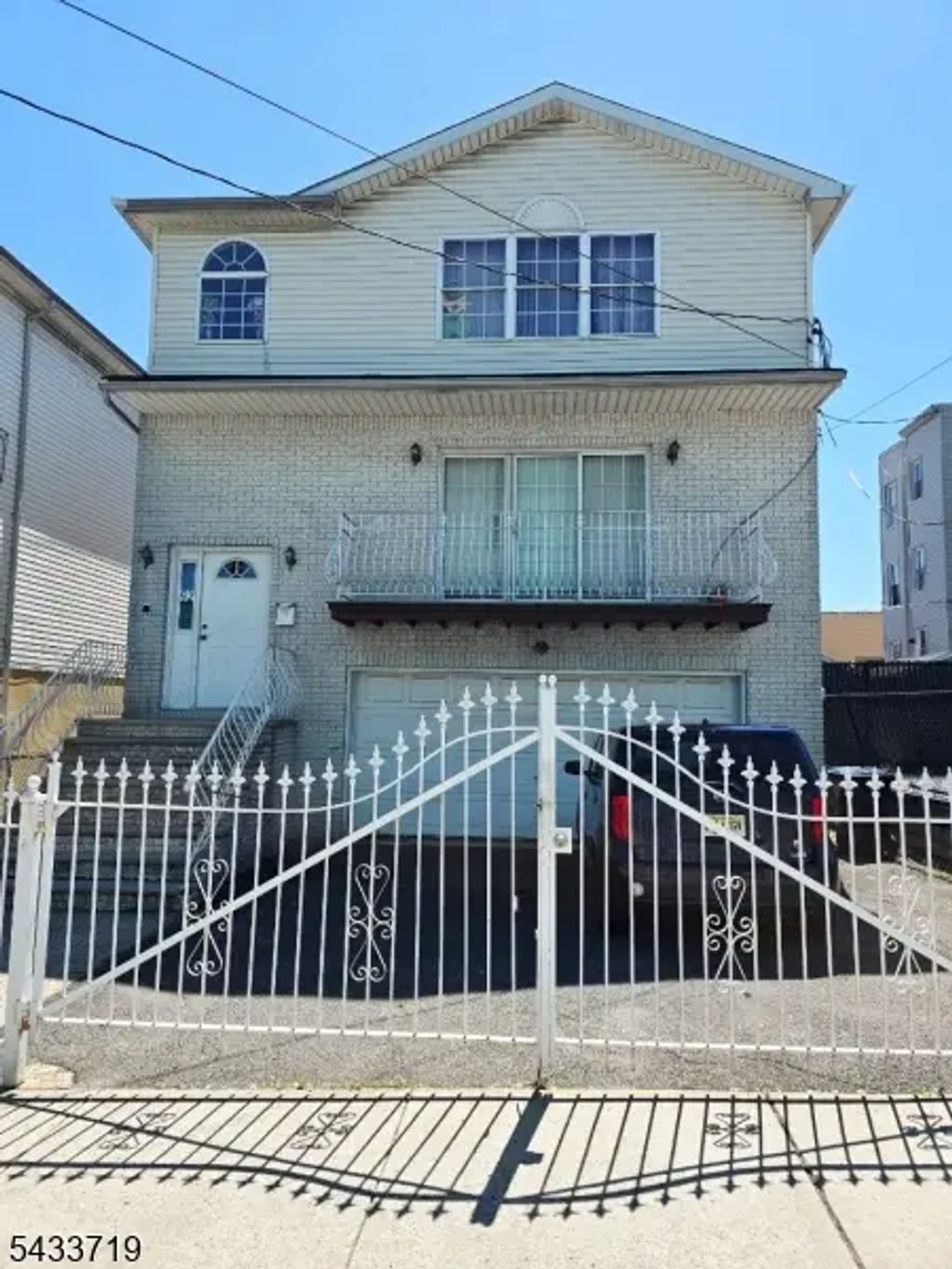 92 E Bigelow St, Newark City