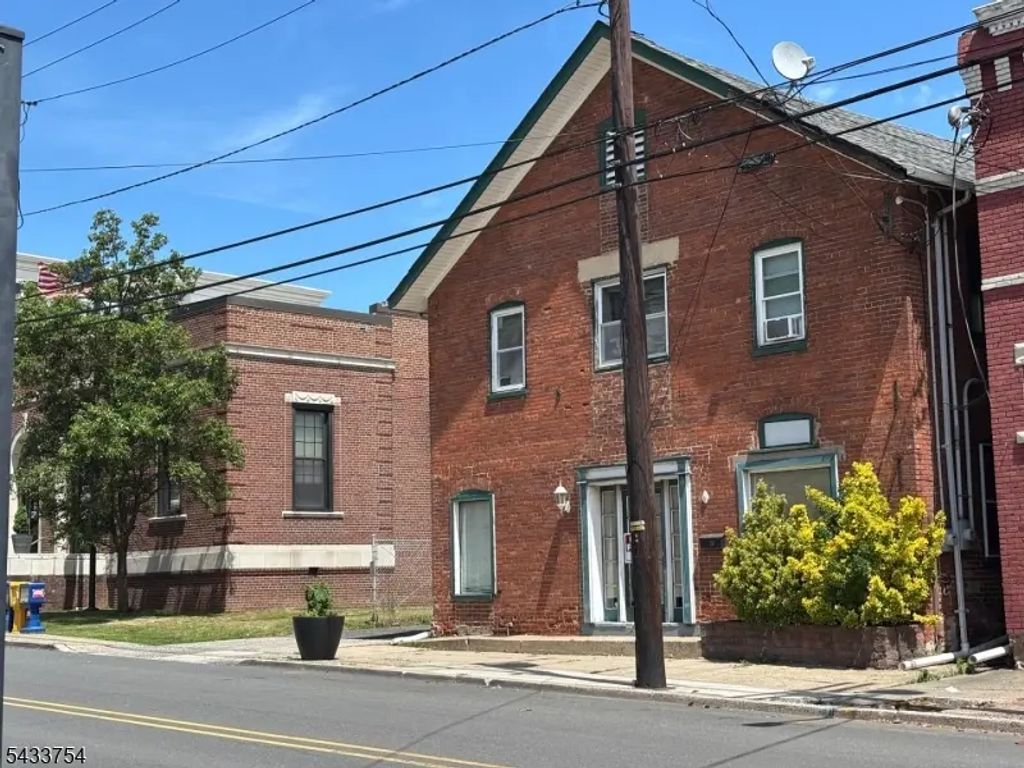 18 Mountain Ave, Bound Brook Boro