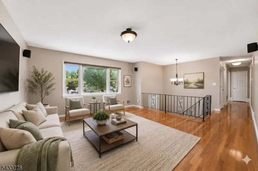743 Wood Avenue, Edison Twp.