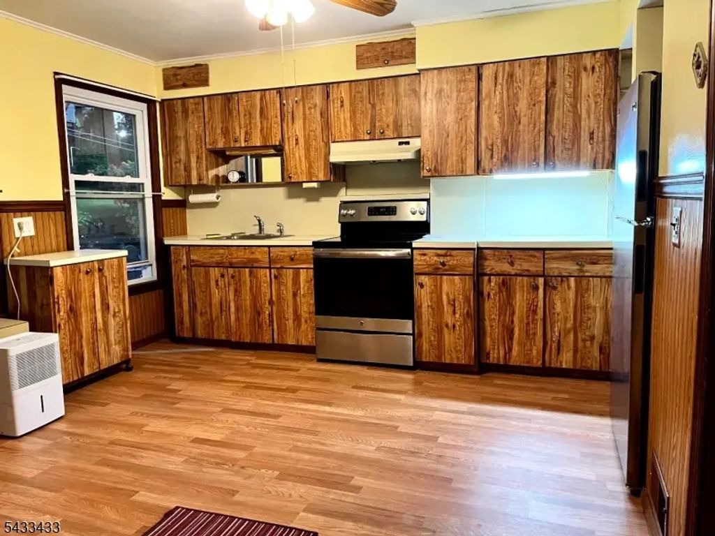 30 Fowler St, Franklin Boro