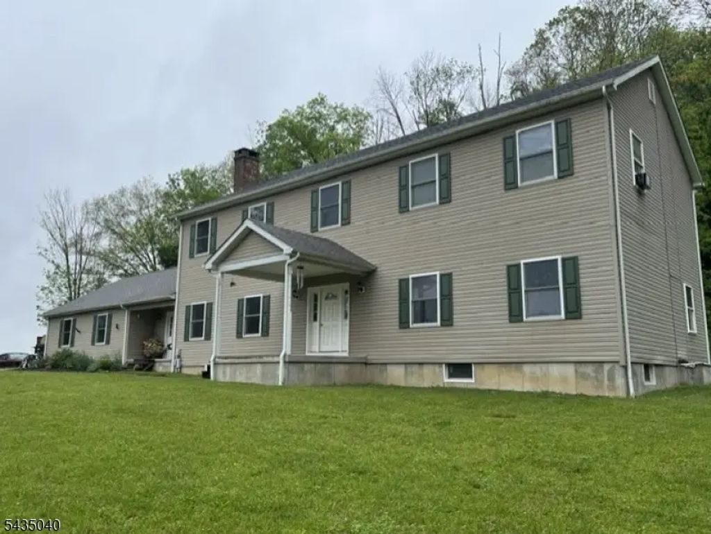 28 Beaver Run Rd, Lafayette Twp.