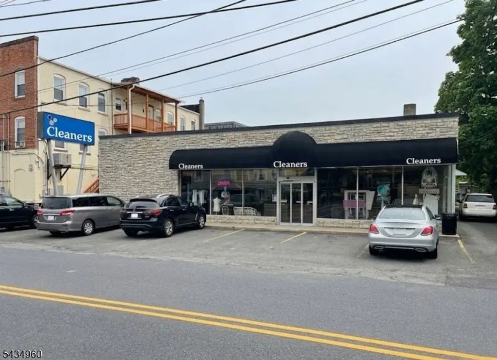 2 Clinton St, Newton Town