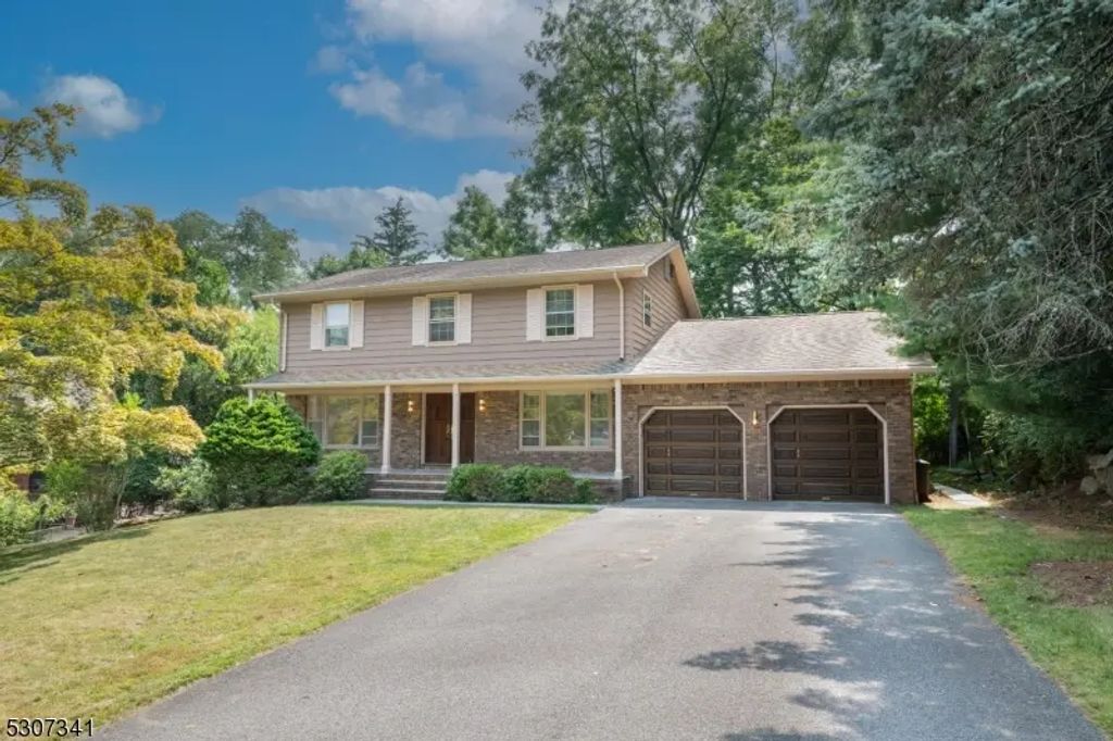 20 Whitewood Dr, Parsippany-Troy Hills Twp.