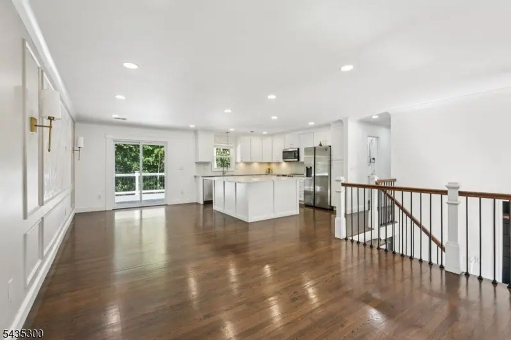 34 Oklahoma Trl, Hopatcong Boro