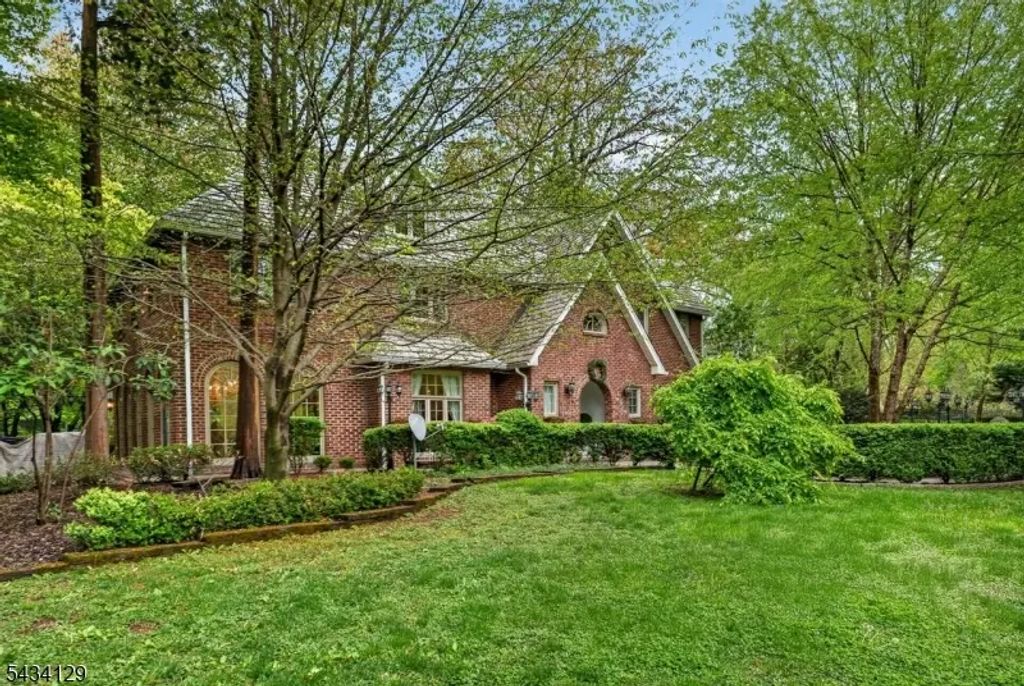 969 Woodland Ave, Plainfield City