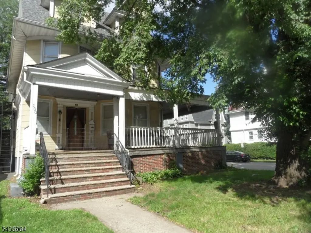 100 Park Ave, East Orange City