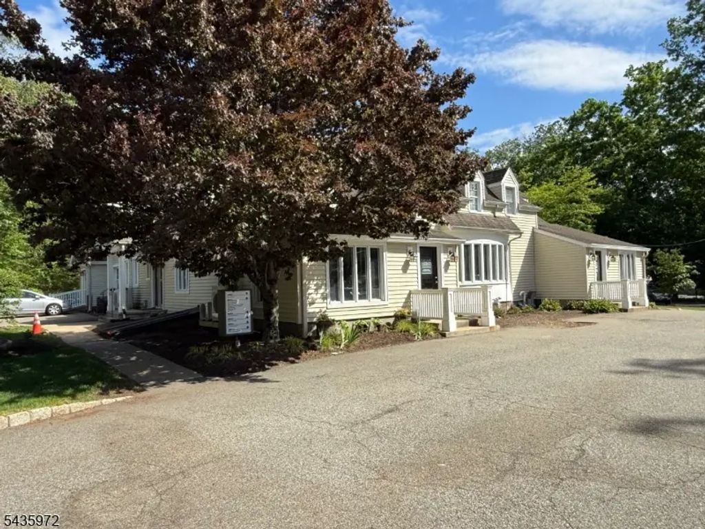 550 W Main St, Boonton Town