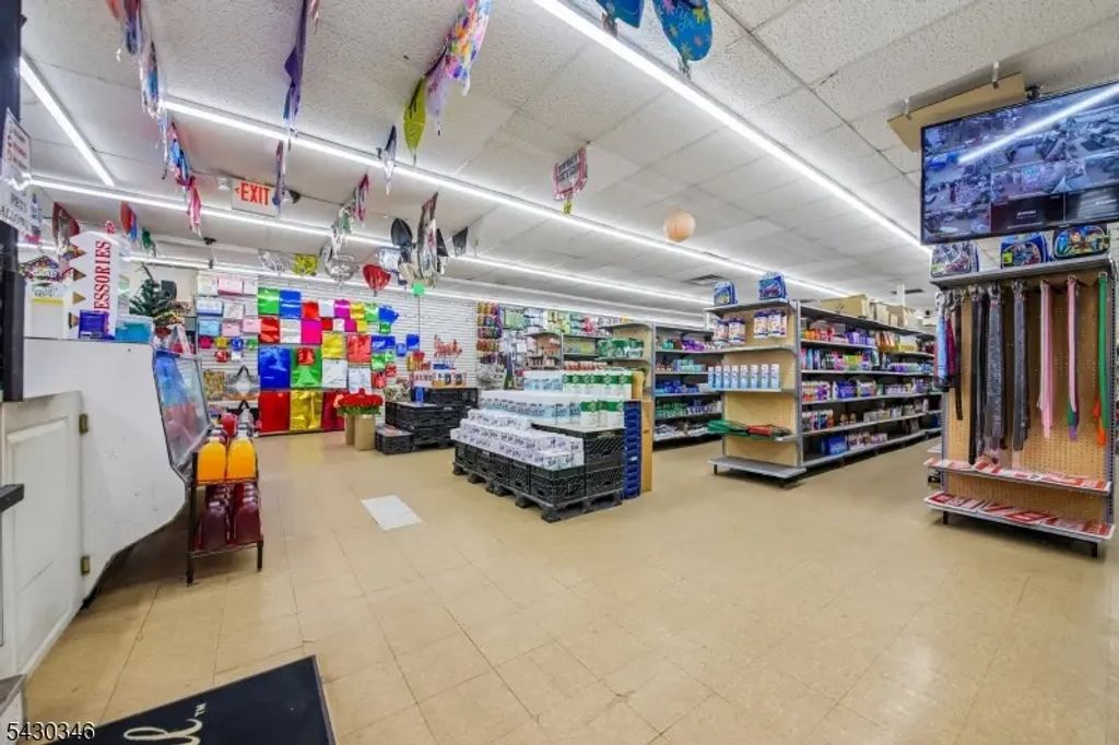 736 W Grand Ave, Rahway City
