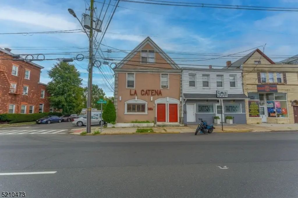 386 E Westfield Ave, Roselle Park Boro