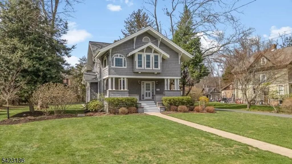 420 Mountainview Ter, Dunellen Boro