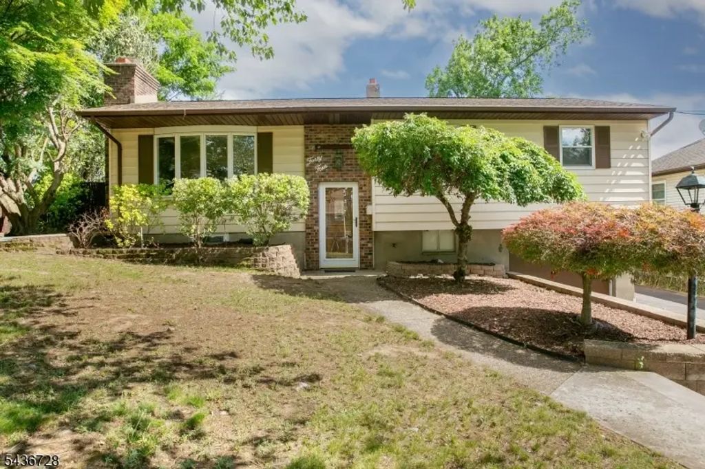 44 Adelphia Rd, Parsippany-Troy Hills Twp.