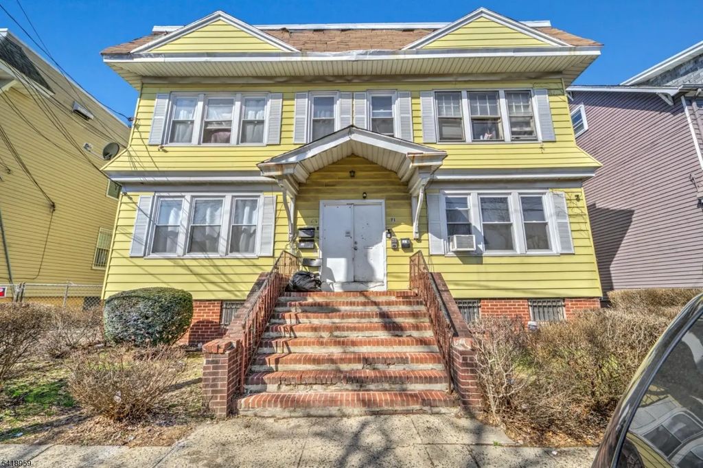 69-71 Stockman Pl, Irvington Twp.