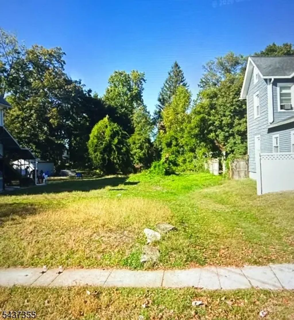 1315 Randolph Rd, Plainfield City