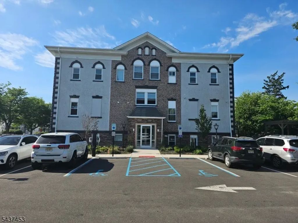 33 2nd St, Raritan Boro