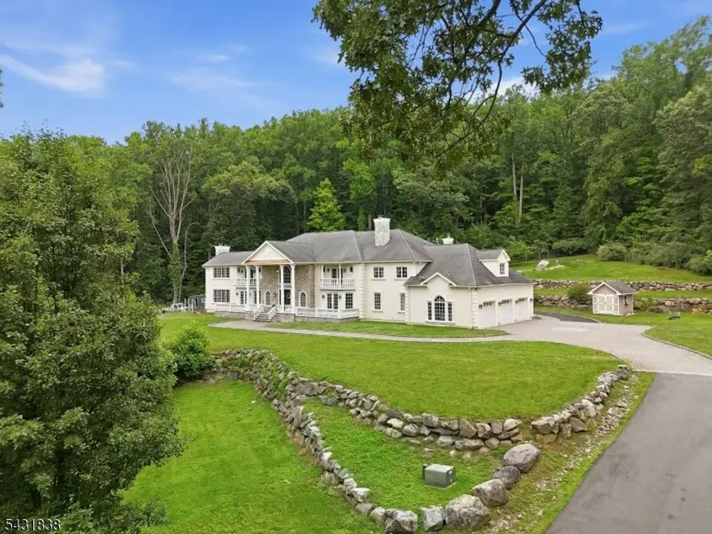 1294 Waterloo Rd, Allamuchy Twp.
