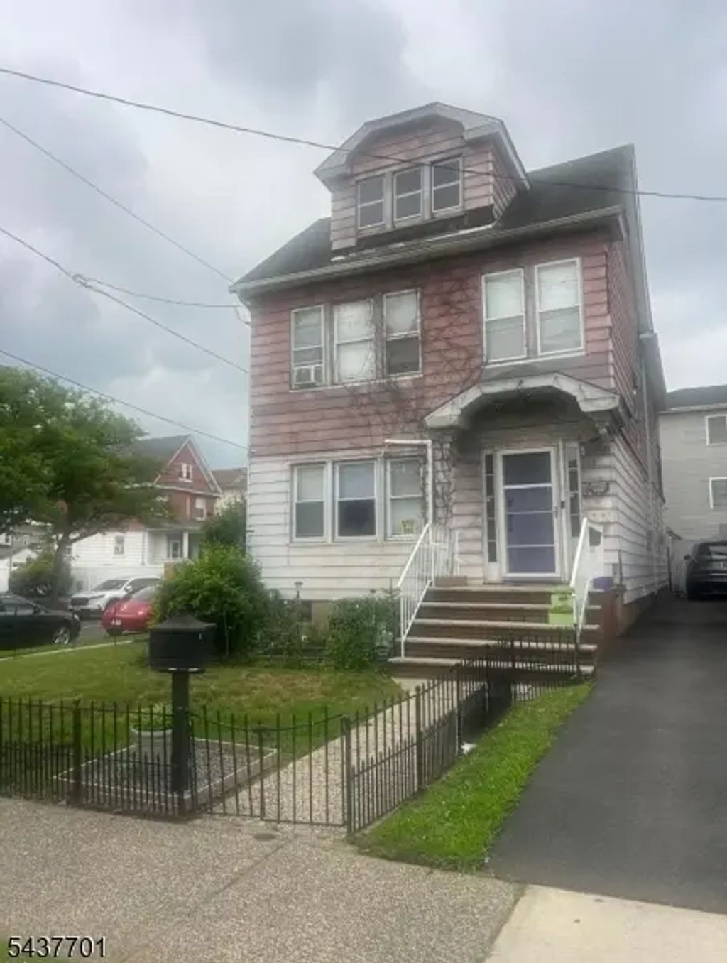 722 Jersey Ave, Elizabeth City