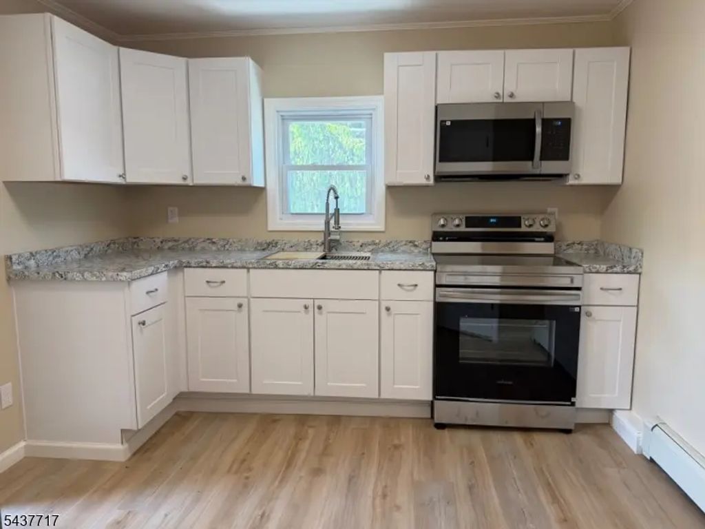 28 Diller Ave, Newton Town