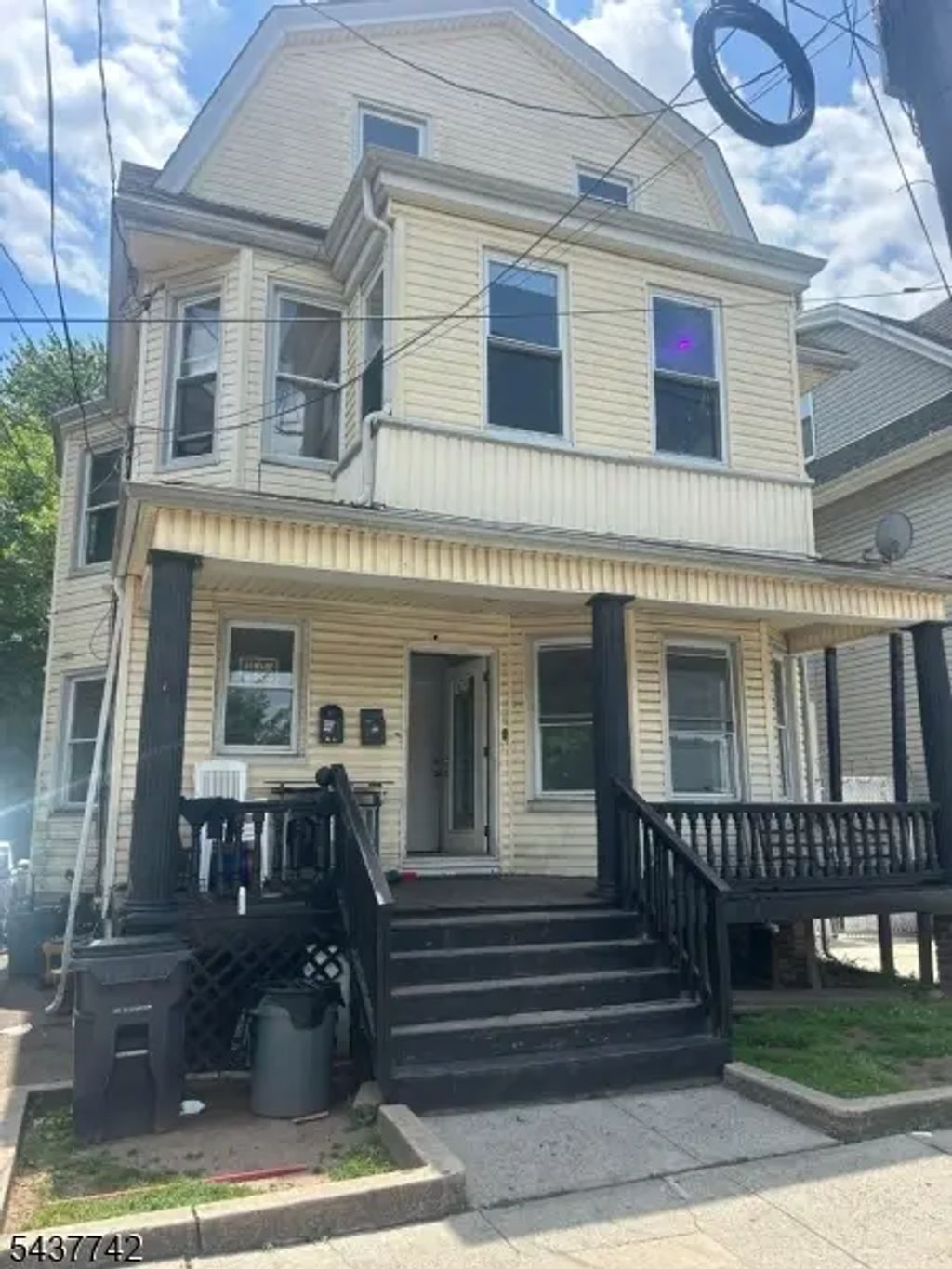 58 Cypress St, Newark City