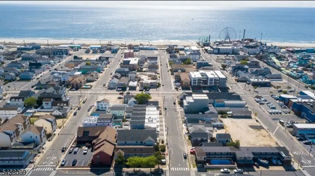 140 Hancock Ave, Seaside Heights Boro